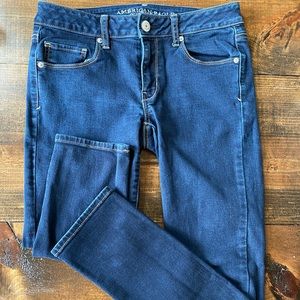 American Eagle Jean skinny size 6 regular